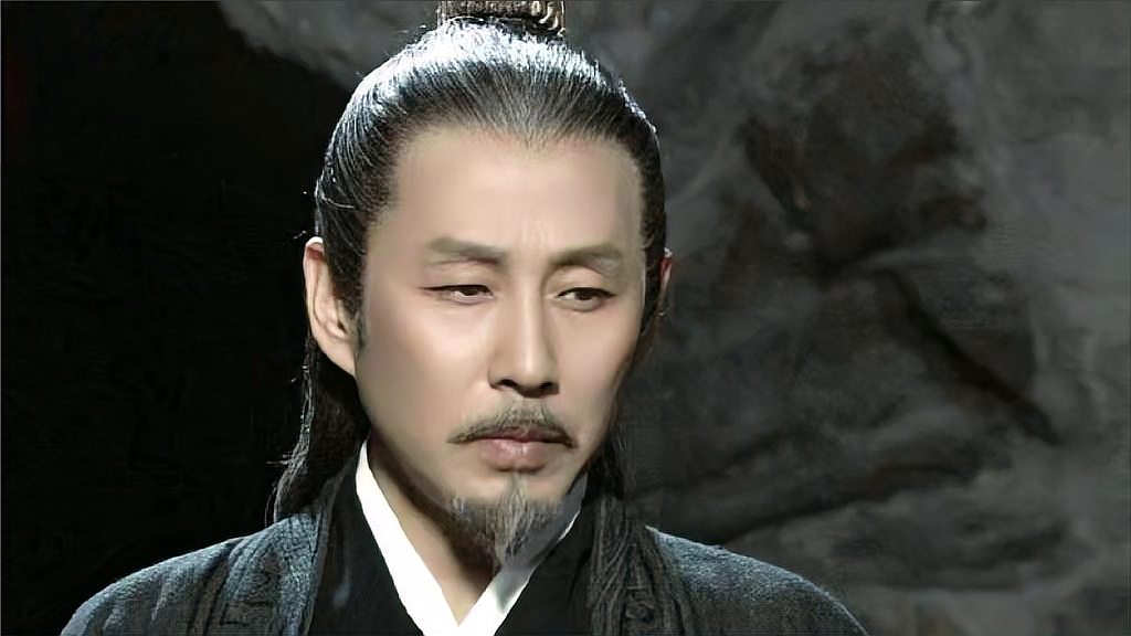 第45集_卧薪尝胆:吴王放勾践归越一石二鸟计谋要西施,离间君臣