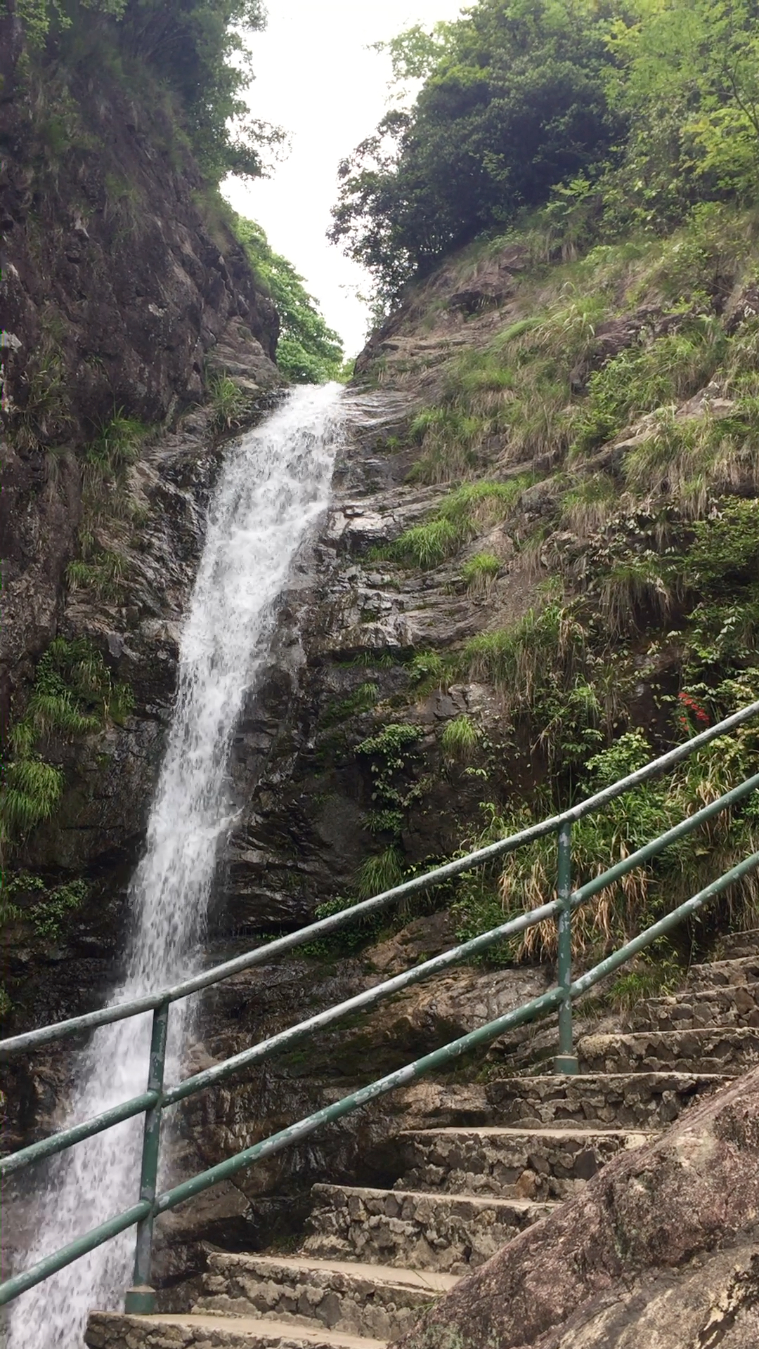 台州黄岩布袋山峡谷自然风景美不美,真心美