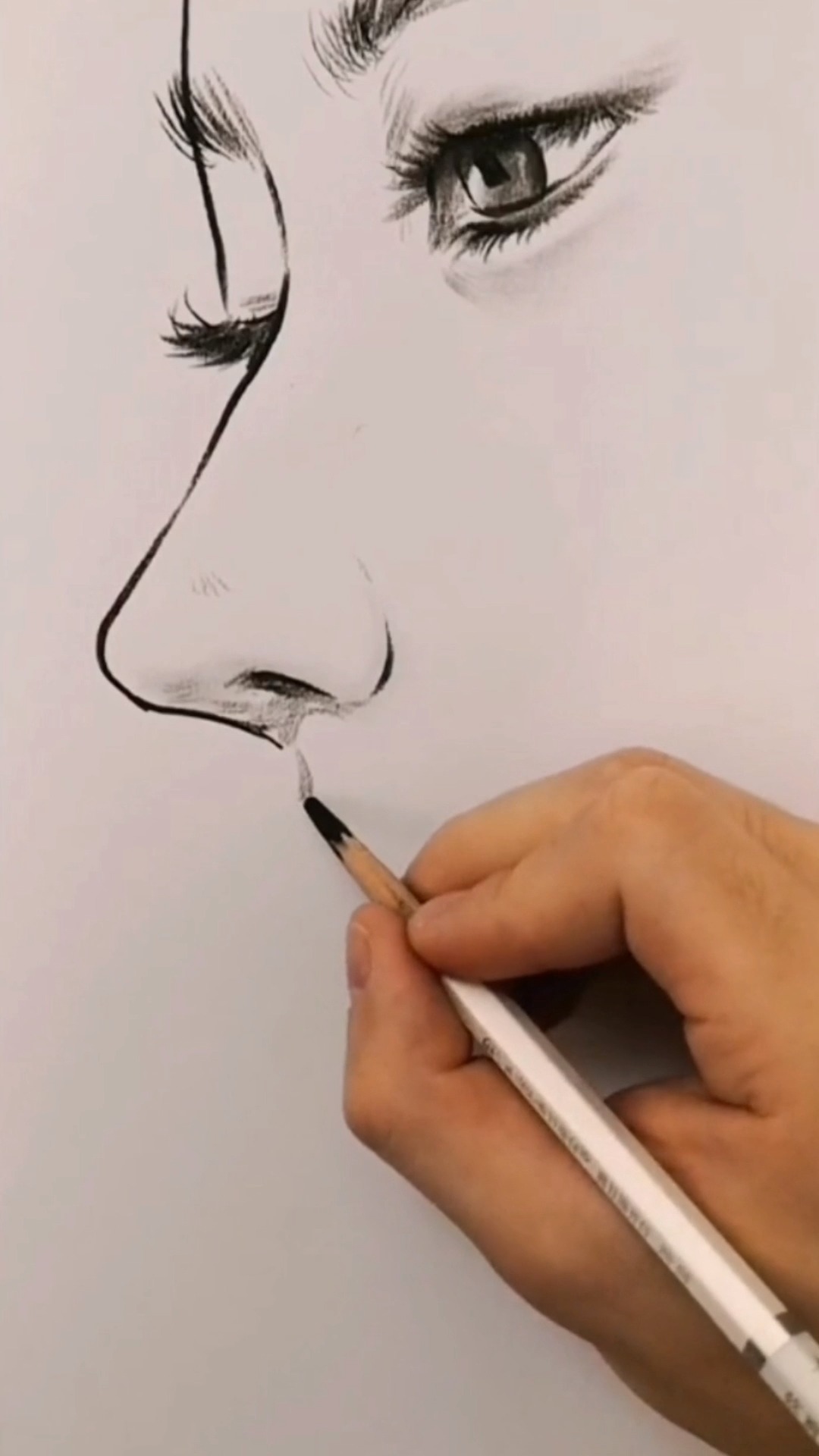 一个好看的鼻子,能提升很大的颜值.#创意绘画