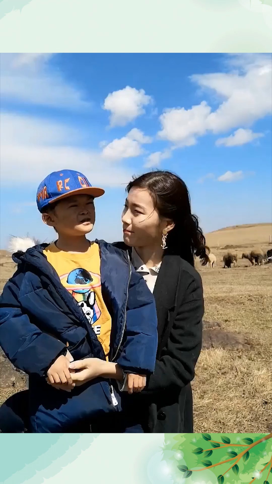 小马云和美女保姆一起草原旅游被曝光,网友:越长越不像马云了!