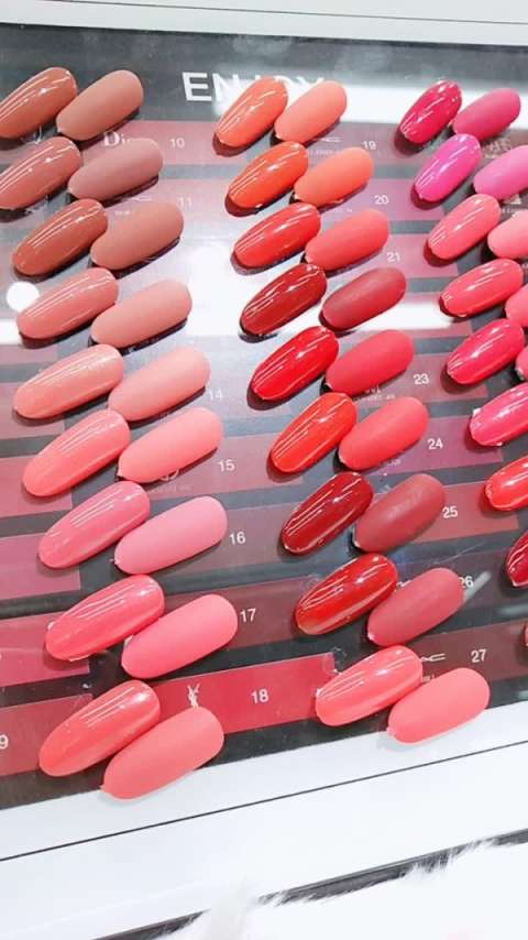 口红胶,经典36色,一遍上色,色泽饱满