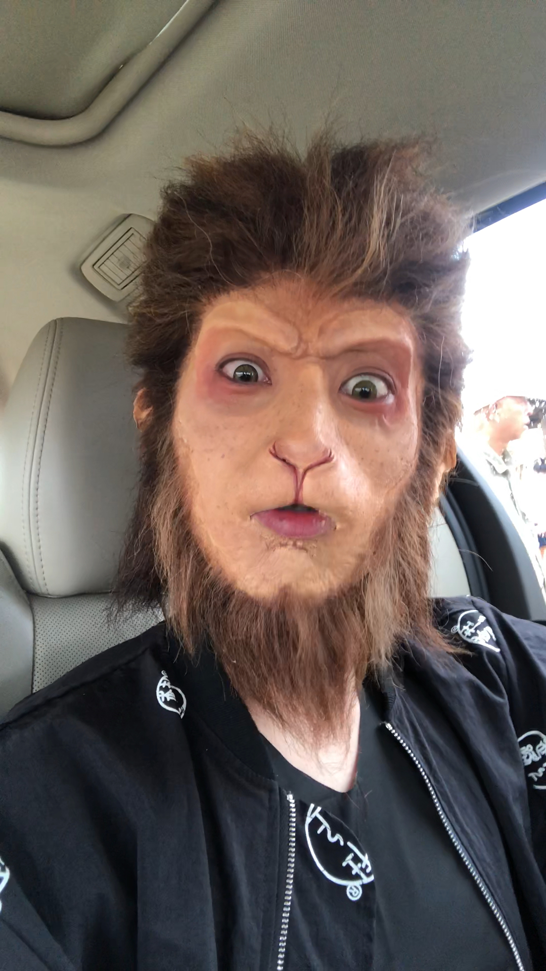 猴哥帅不帅…最后一吻用尽了我的深情…@{uid:1502349662339070,nick