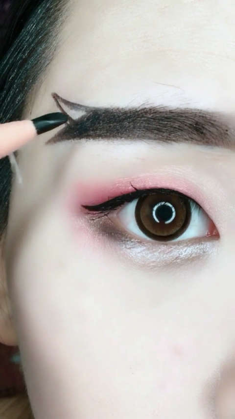 原来帅气的剪刀眉是这样画出来的!