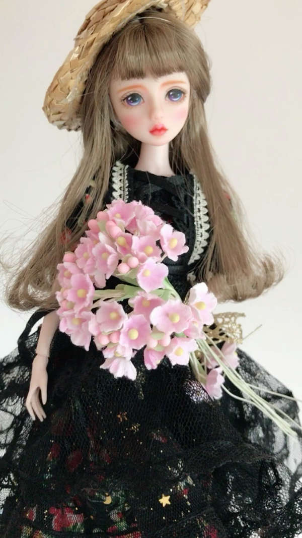 朵精灵娃娃 在微视发布了一个超有趣的视频,速来前排围观!