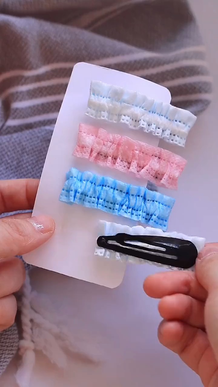 用不要的口罩做闺蜜发夹,仙女都喜欢