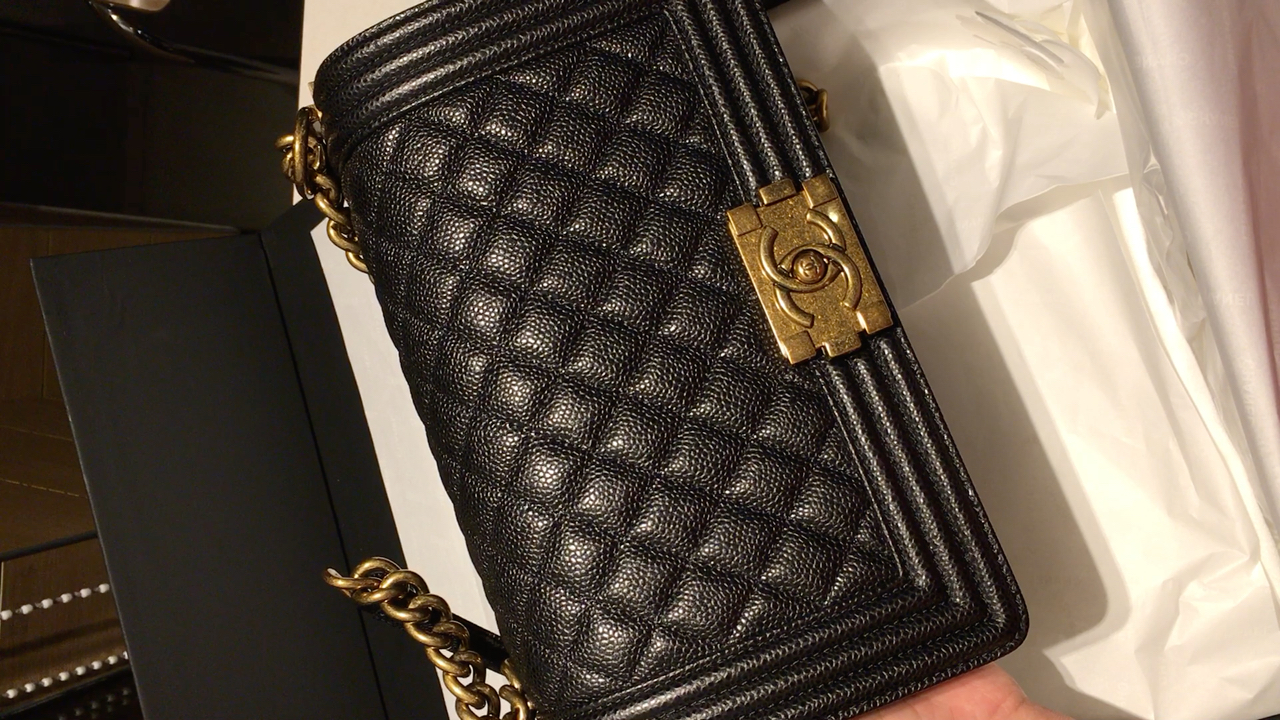 香奈儿leboy鱼子酱25.5cm发货实拍