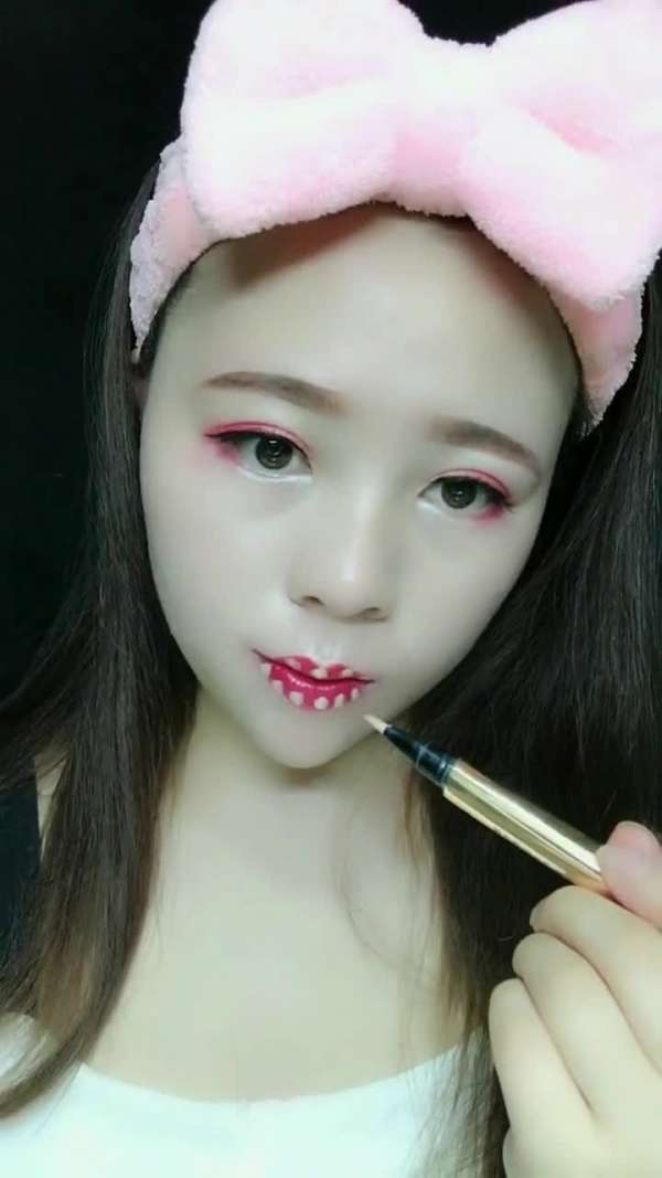 大嘴这样改小嘴