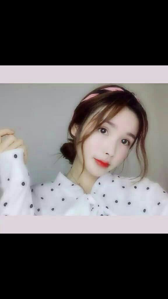 屏幕前的女孩子 虽然我不认识你 但我想祝你坚强