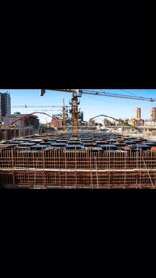 《工地飞虹》兴城花香苑,施工现场如此壮观美丽