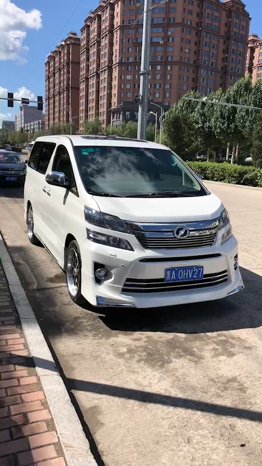 丰田埃尔法升级港版v法!