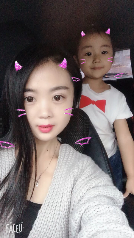 三个孩子的宝妈…三哥 二姐等大姐放学