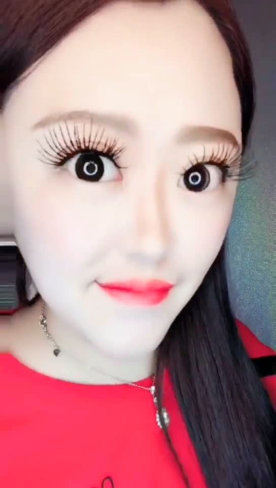 长睫毛大眼睛,自然浓密!