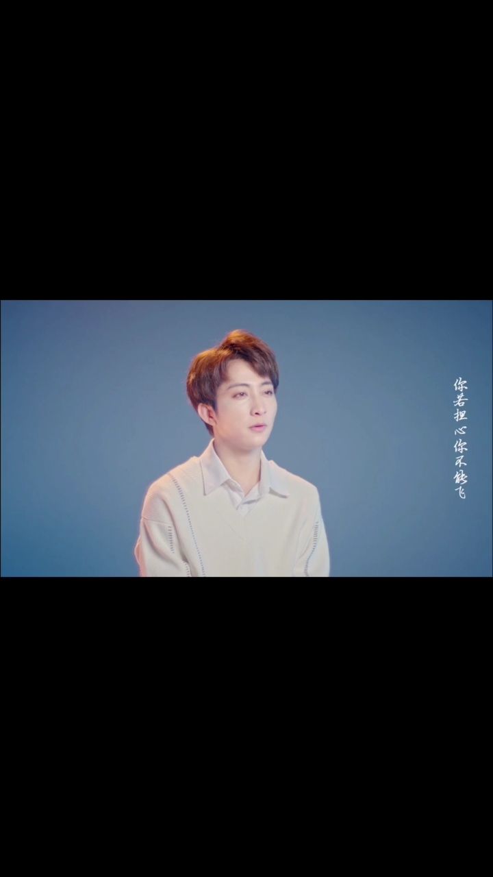 波谷御光,一首献给奶奶的歌《无与伦比的美丽》,声音清澈纯粹,特别