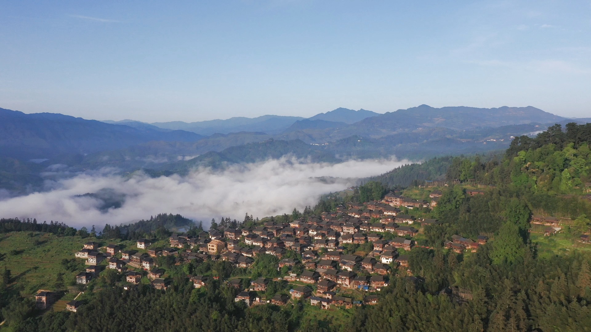 2021年4月30日,贵州省从江县丙妹镇岜沙苗寨云海美.