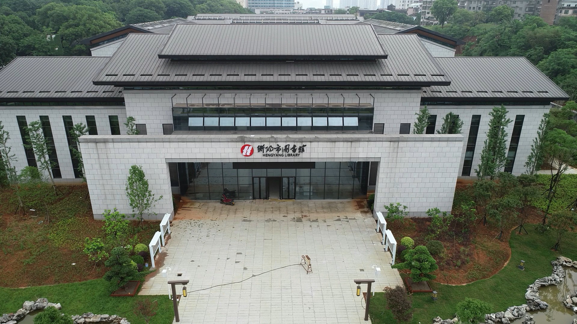 衡阳市新图书馆预计6月底达到交付标准#建筑之美 #中式庭院