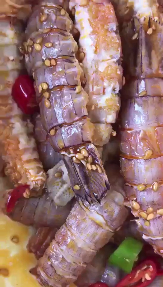 这是客户用我家的新鲜速冻爬虾肉做的,是不是超级有食欲,关键是我家的