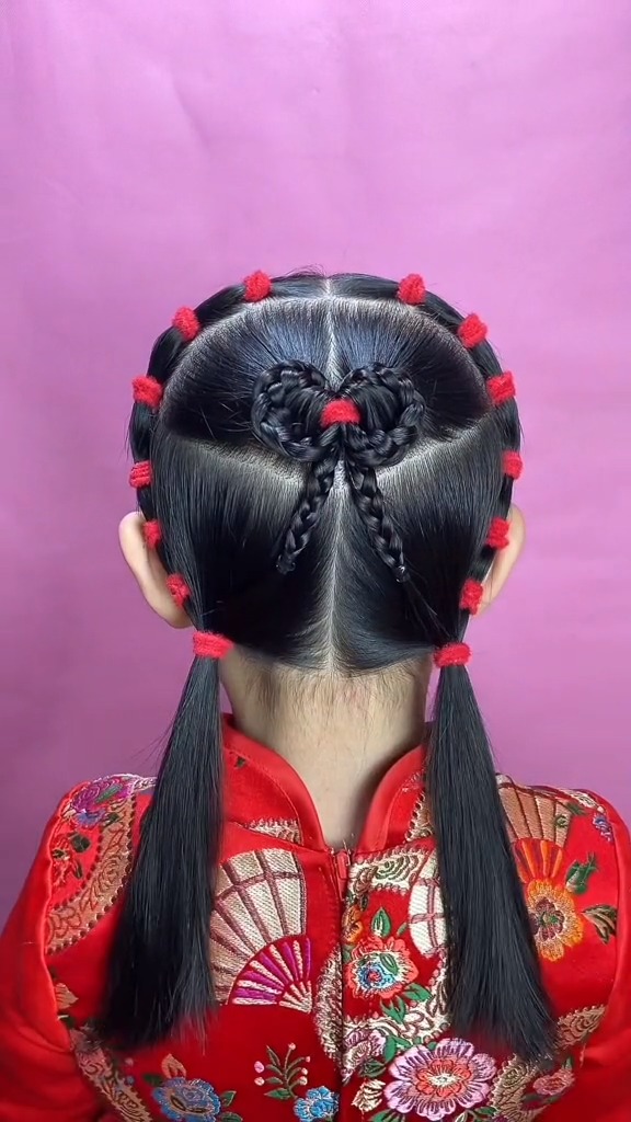 红红火火过新年,过年蝴蝶结发型#儿童编发