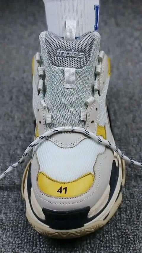 巴黎世家全新鞋带系法,你总会喜欢的