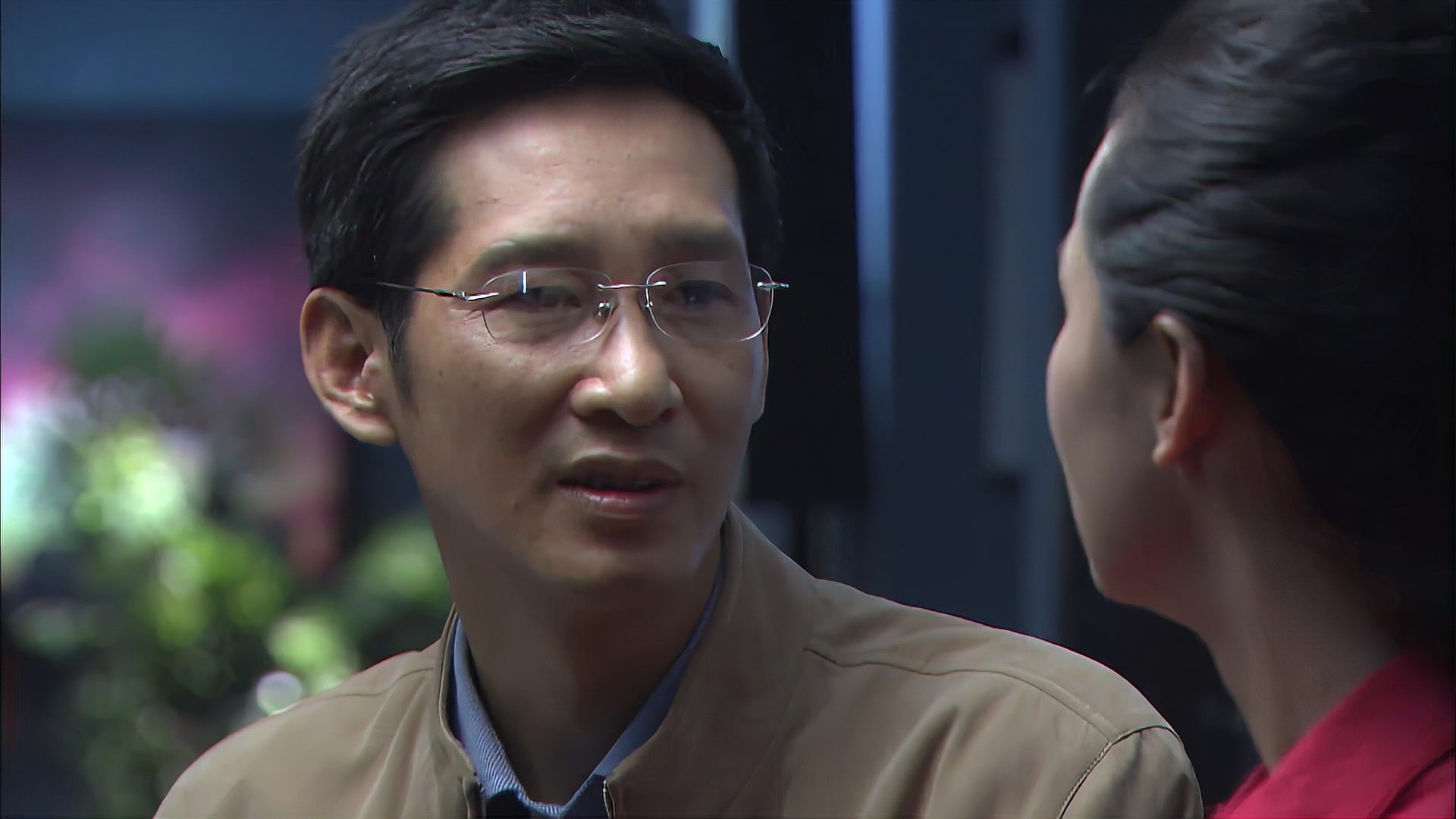 现场铁证:家属认尸,队长召回法医,工作之余二人感情迅速升温