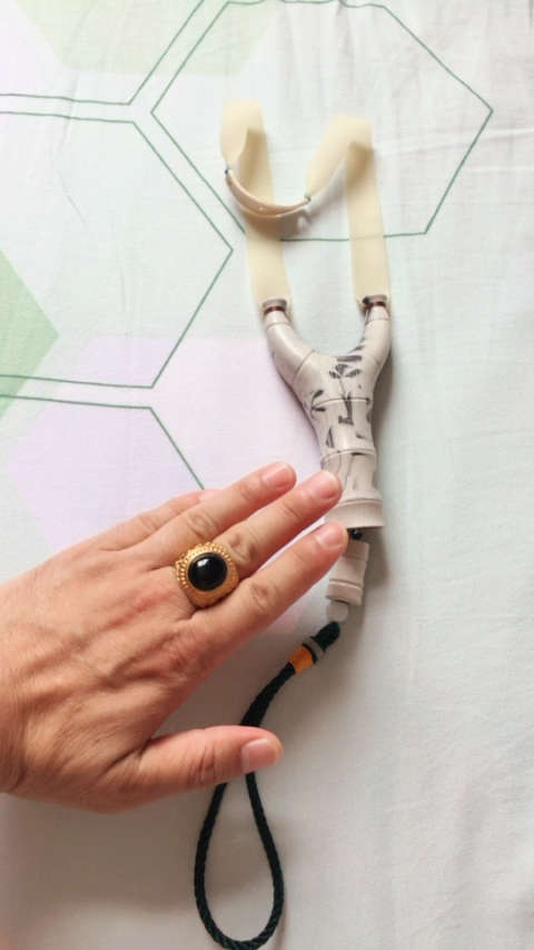 尚古竹节二代弹弓和图腾强磁戒指