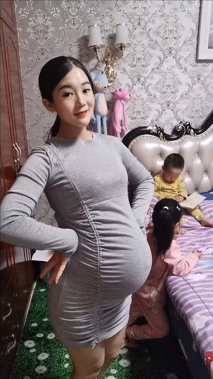 怀孕九个多月了马上就要卸货了好开心昨天有人问我孕期有没有同房其实