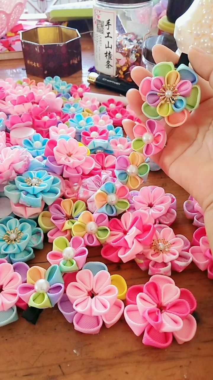 丸子头发夹999999【宝妈手工创业】