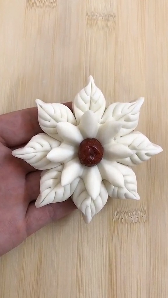 只要有耐心,一块面也能捏出花来.#花样面食