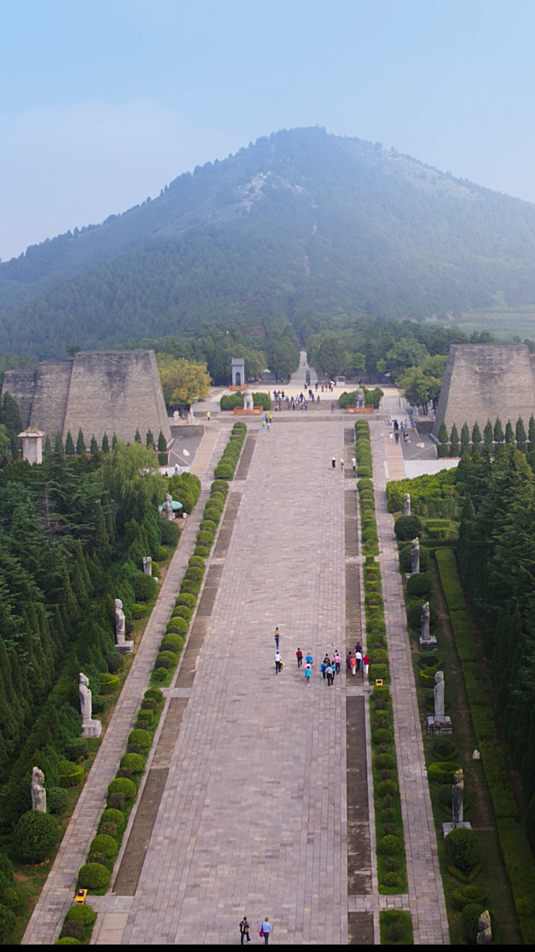 航拍 陕西 乾县 乾陵  武则天与唐高宗李治的合葬墓 无字碑