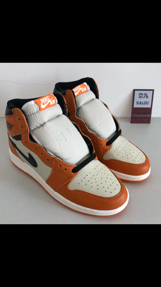 aj1白扣碎女鞋,穿上绝对撩倒你男神