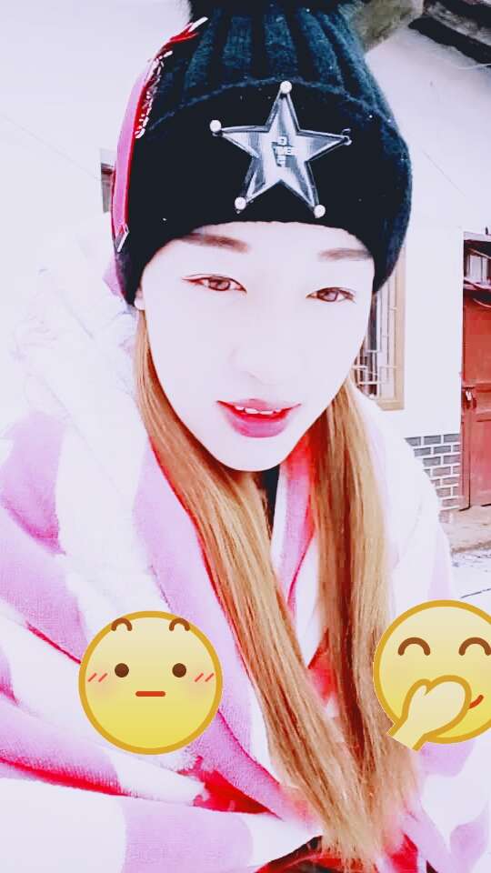 女人无情便是王 在微视发布了一个超有趣的视频,速来前排围观!