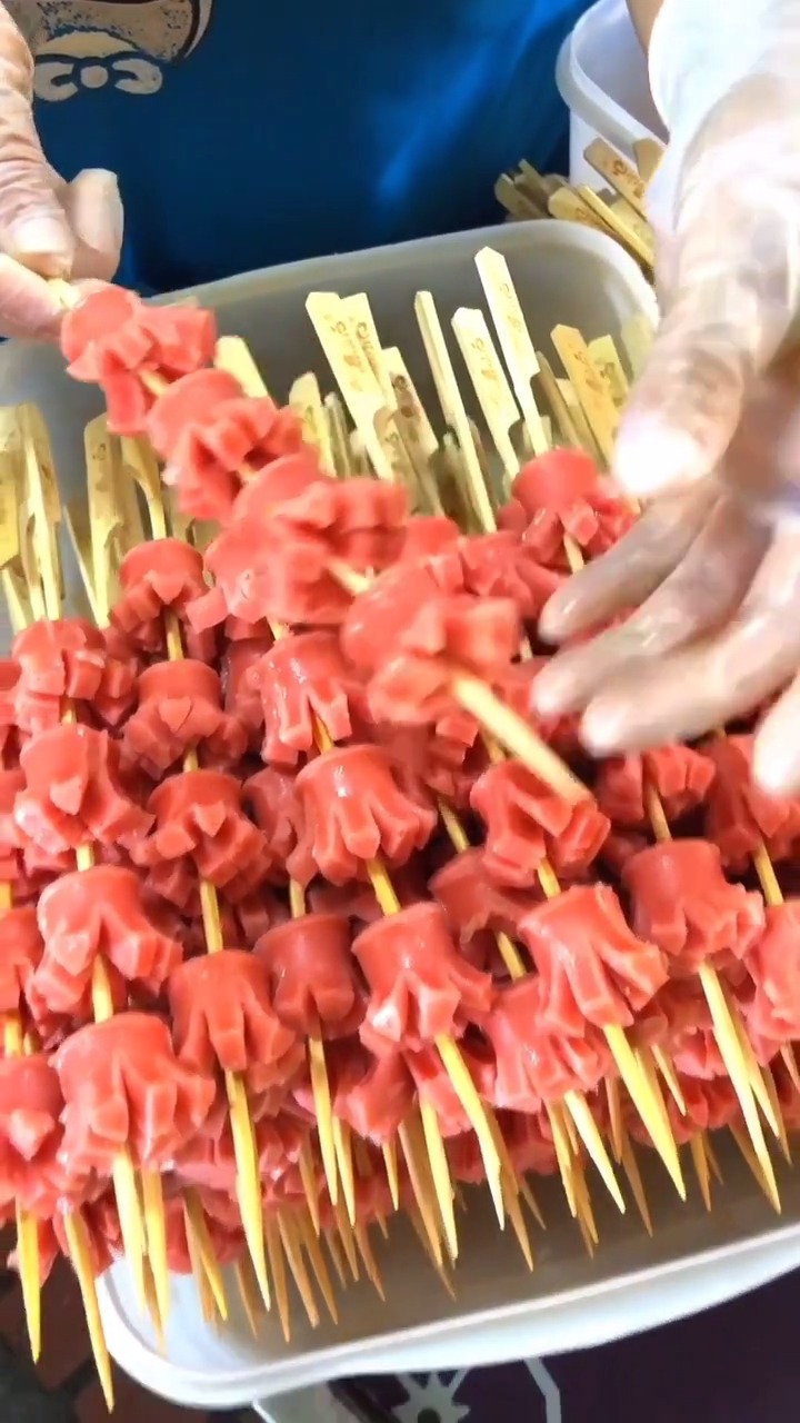 开花肠串起来,格外好看更是美味!