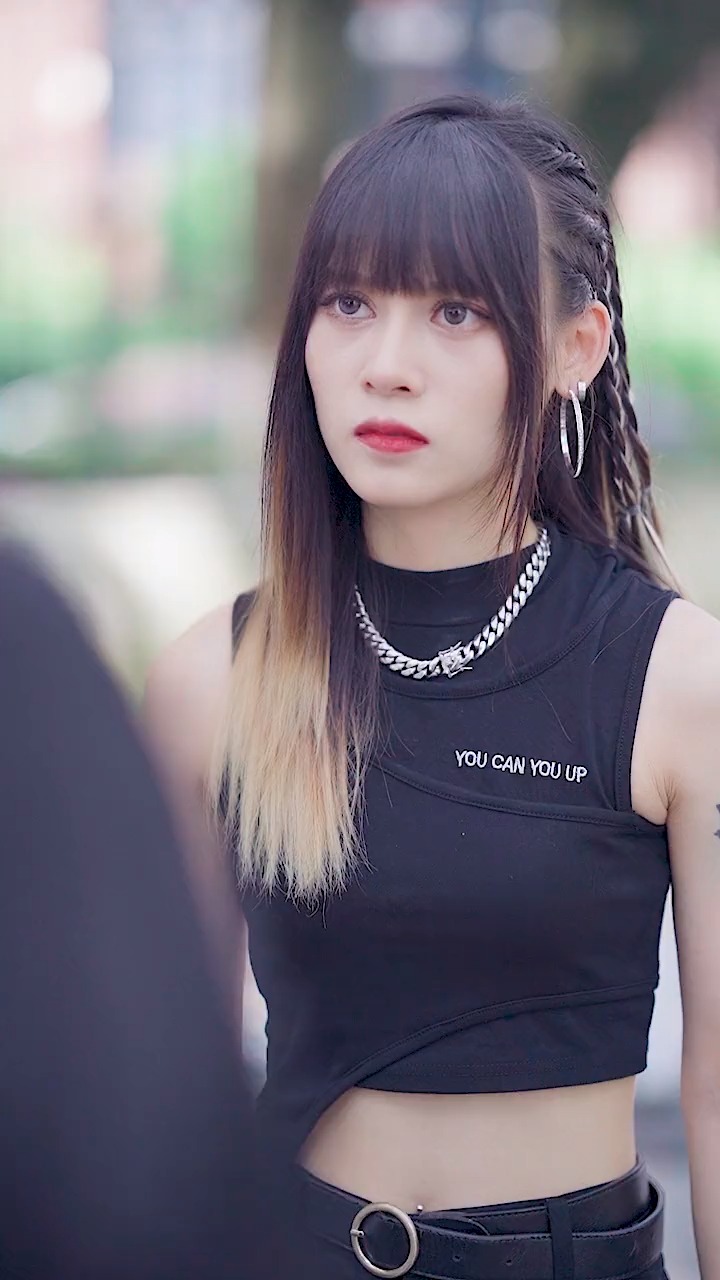 《魔女月野》第四十集 如果你最爱的人灵魂出现在你面前,你会跑还是抱