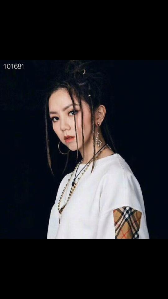 款号:080#140 (福利)主推款巴宝莉邓紫棋同款码数m l xl xxl