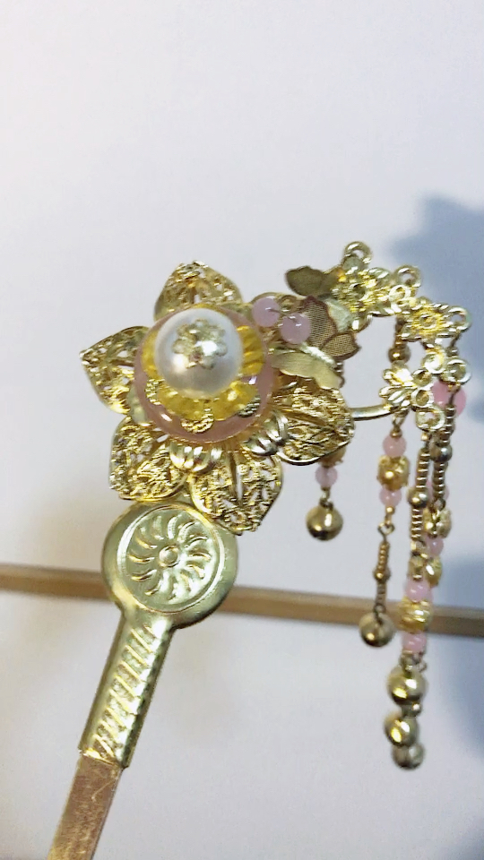 粉晶可爱铃铛流苏发簪