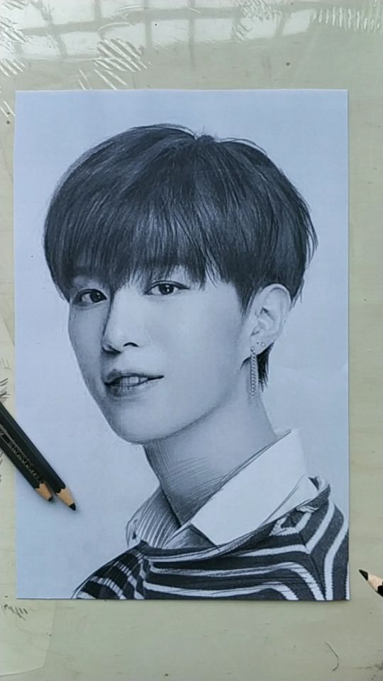 超级火的小哥哥范丞丞,画完很帅哦.喜欢吗?