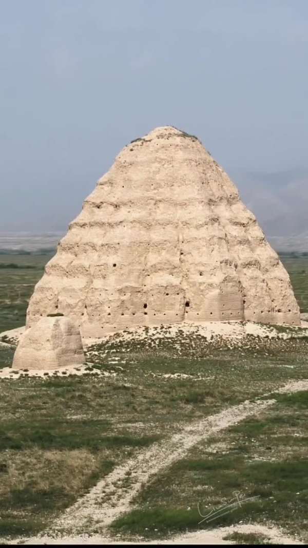 航拍宁夏西夏王陵