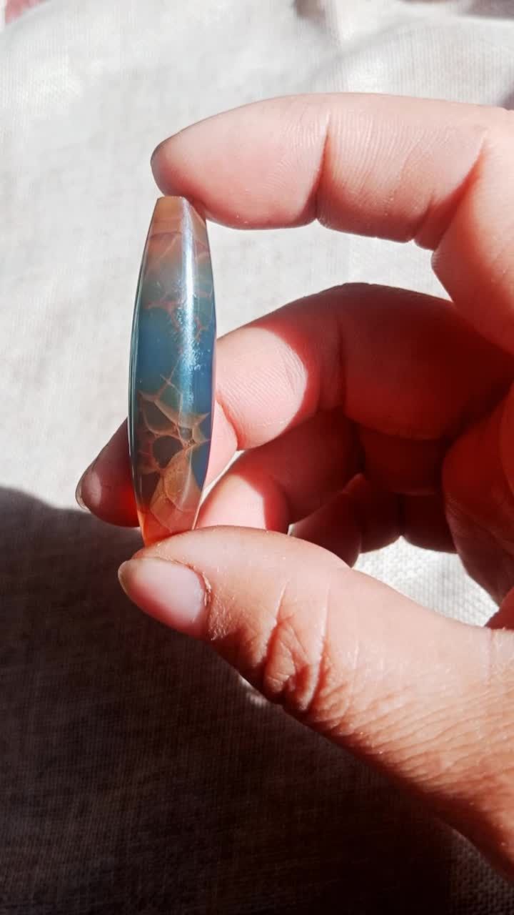 龟背纹玛瑙天珠