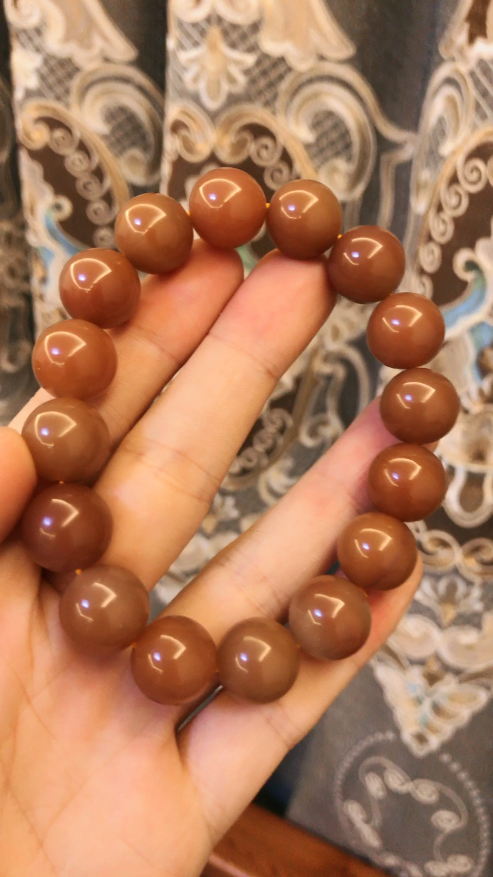 秦紫玉紫绿玛瑙十八盘手串