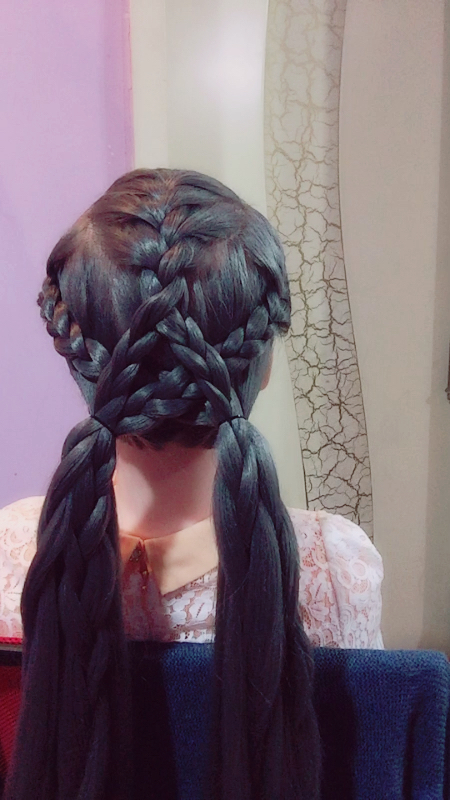 萌萌哒萝莉辫发,做个背影杀手,喜欢的萝莉可以给我小7878吗?