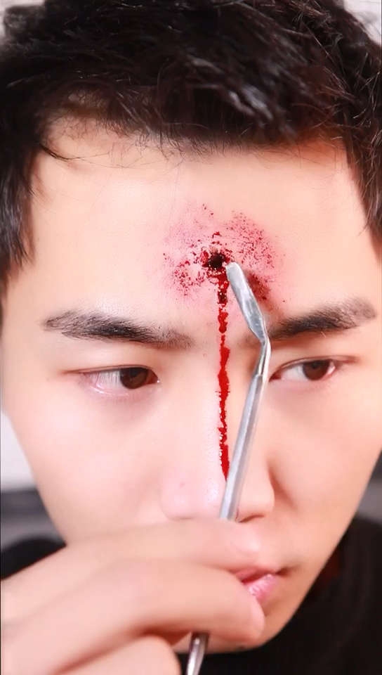  @经纪人小微 影视特效,枪伤