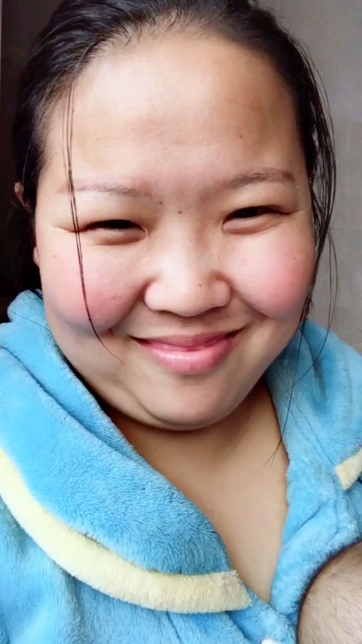 丑女也9615春天了