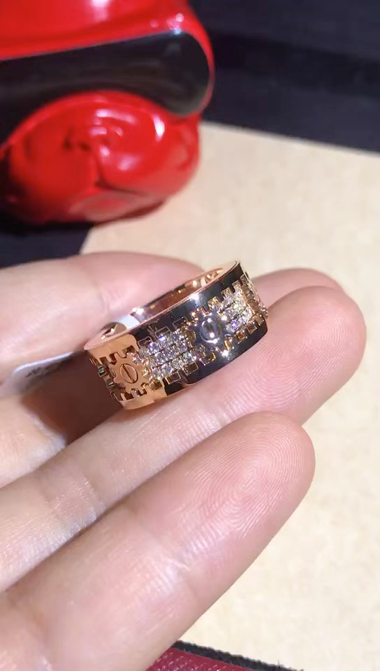 卡地亚 齿轮7515戒,专治手痒