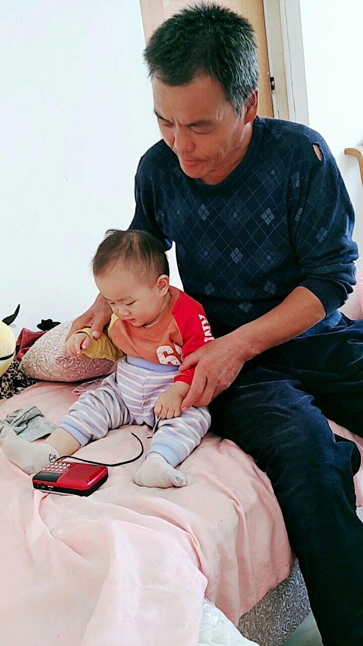 爷爷带出来的娃,98989898989898不开心给我换台,不然我