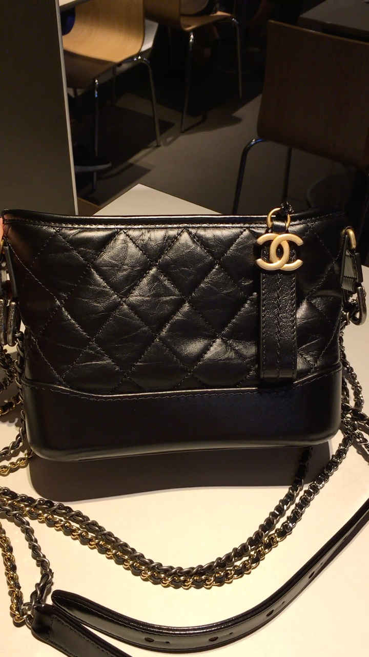 香奈儿黑色流浪包
