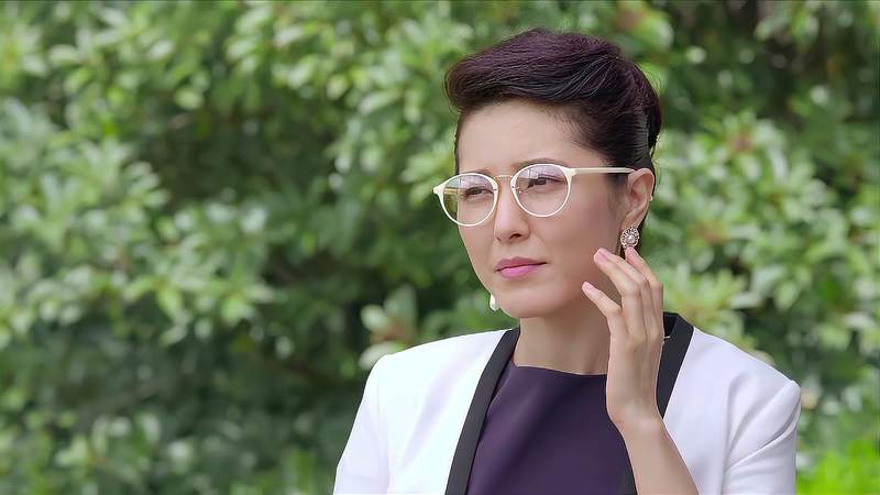 旋风十一人:穆奇有责任担当,看钟艳那眼神,准是犯花痴了!青春偶像(1)