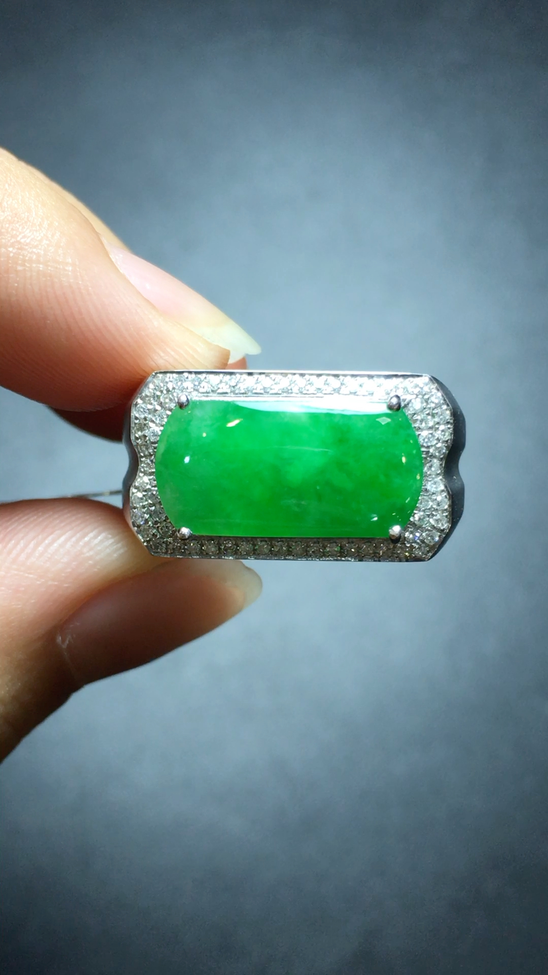 jzb000092478翡翠高冰老坑种正阳绿马鞍戒指78精品超值不议价6880