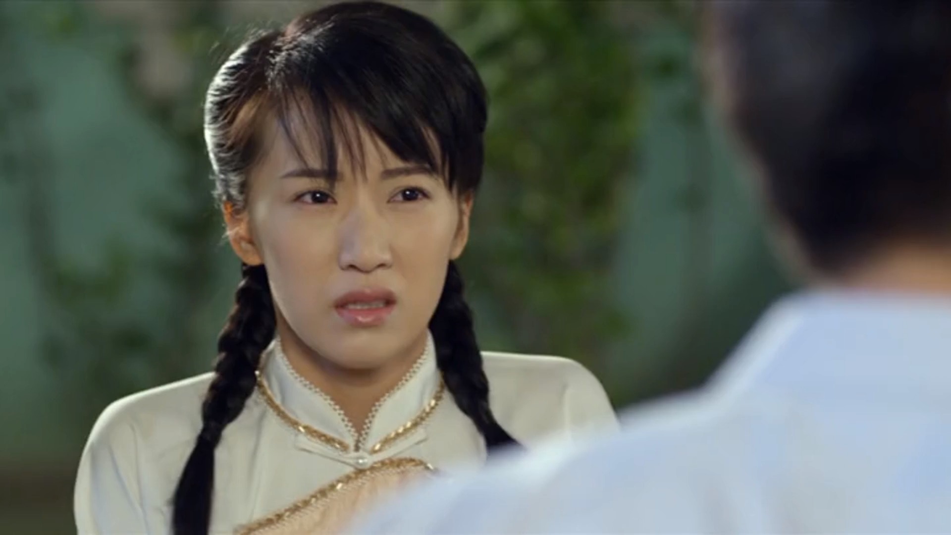 《浪子回头》小丫鬟激怒被赶出门,十三少嘴硬陪着淋了一夜雨