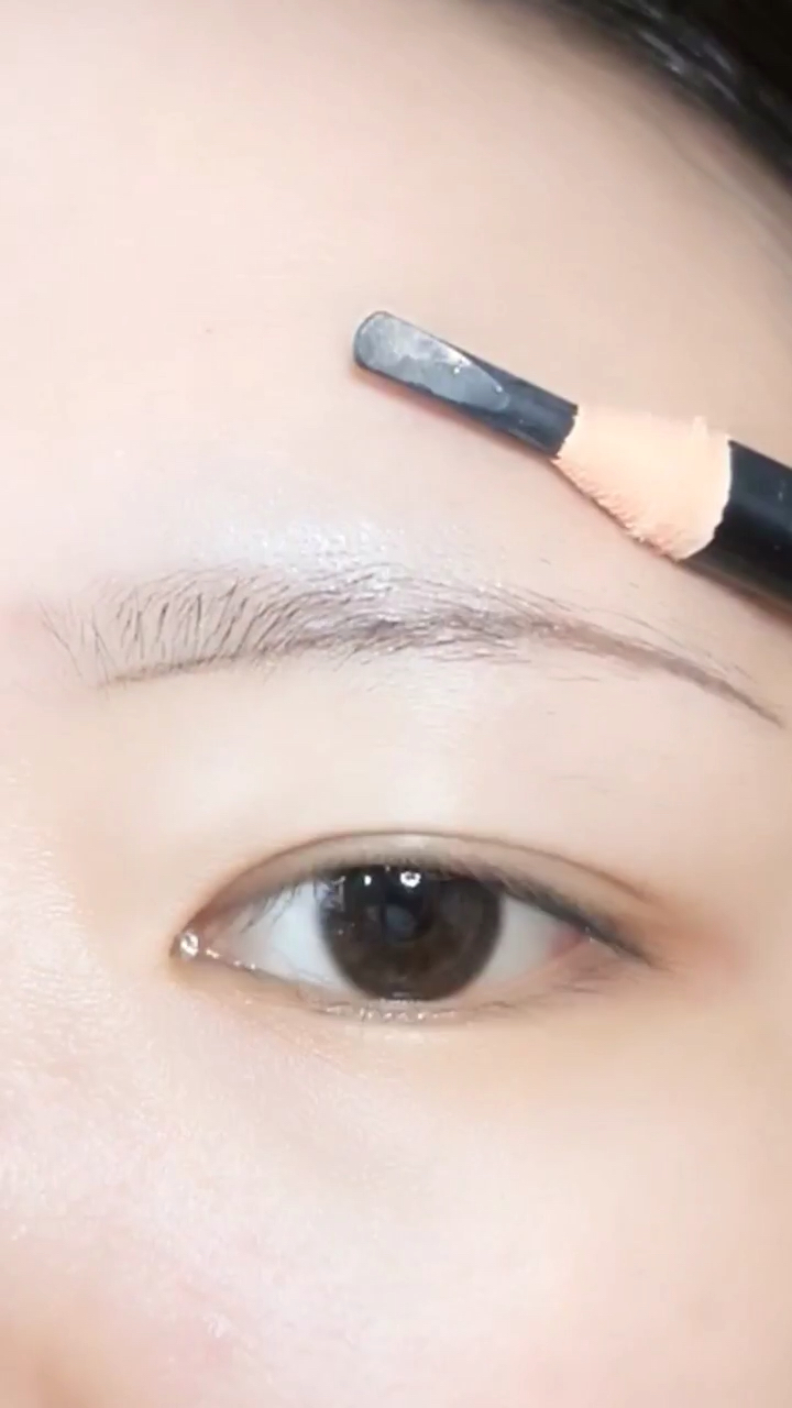 2018最好看的柳叶眉9797进来看,很多人不会画