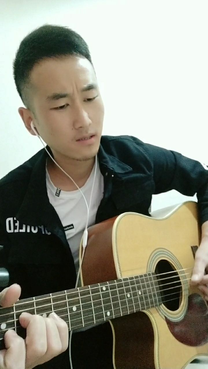 半阳《流浪》吉他教学   太有用了@{uid:1502349662339070,nick:�%