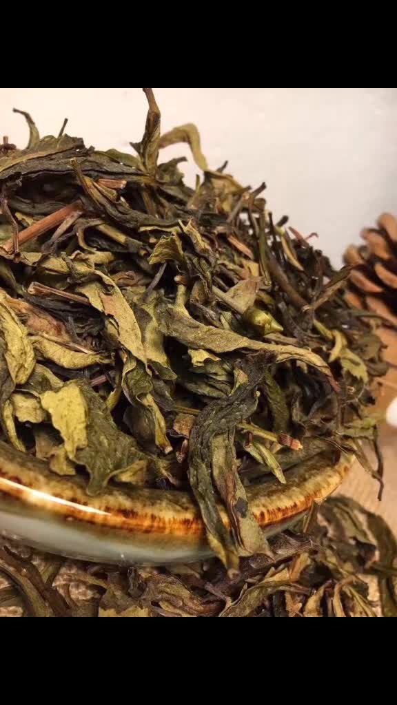 春鸭屎香茶头,100元3斤包邮!